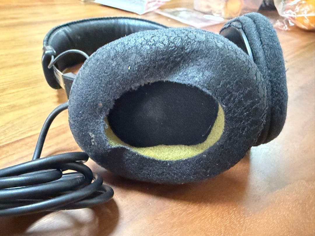 SONY MDR-CD900ST 業界標準有線ヘッドホン