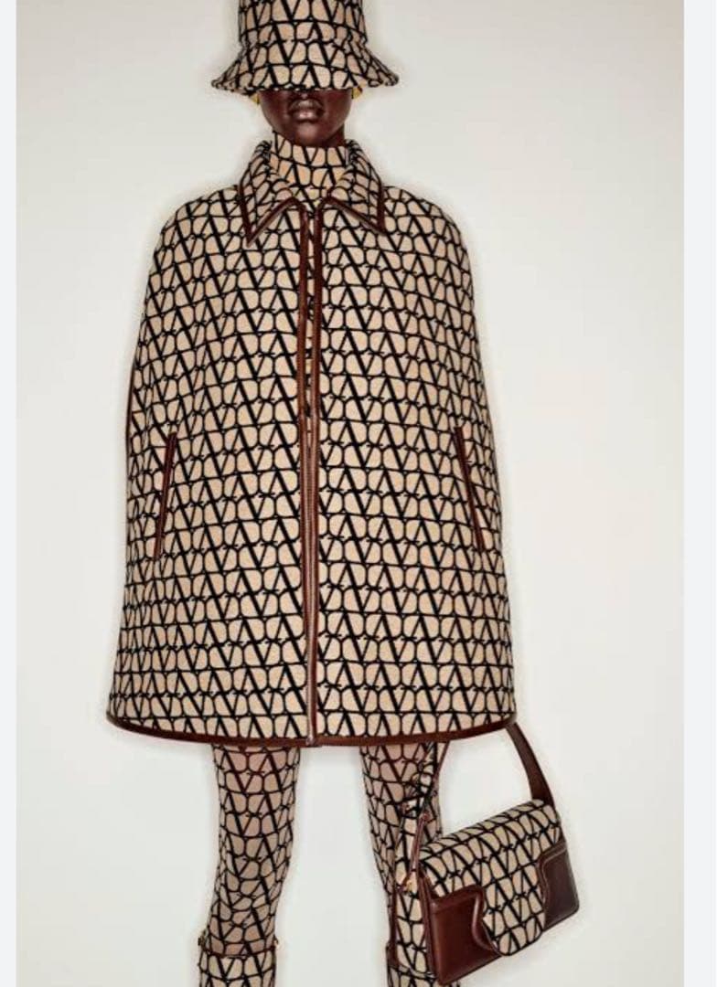 VALENTINO Vロゴ トワル イコノグラフ ジャカード ケープ 38