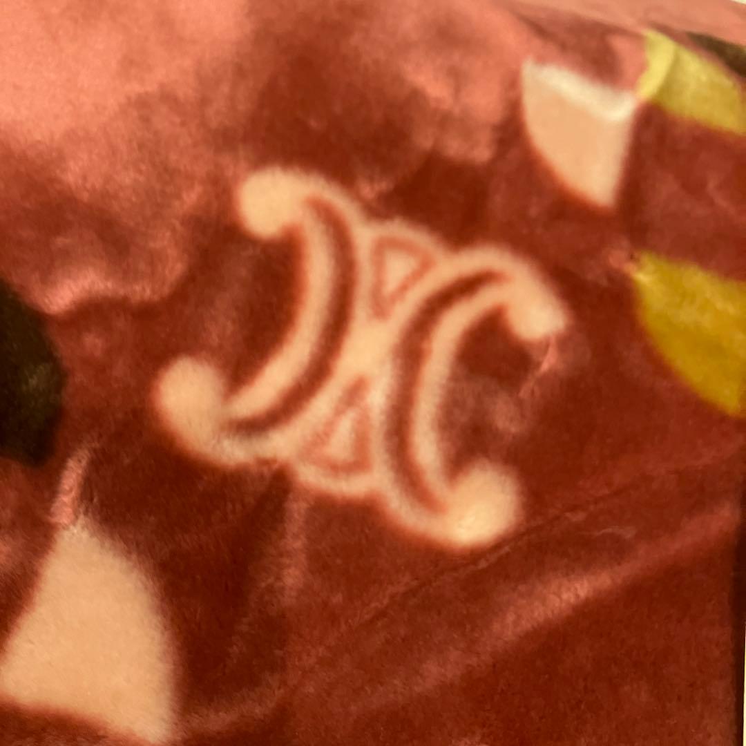 新品未使用　箱無し　CÉLINE アクリル毛布 140cm×200cm 西川産業