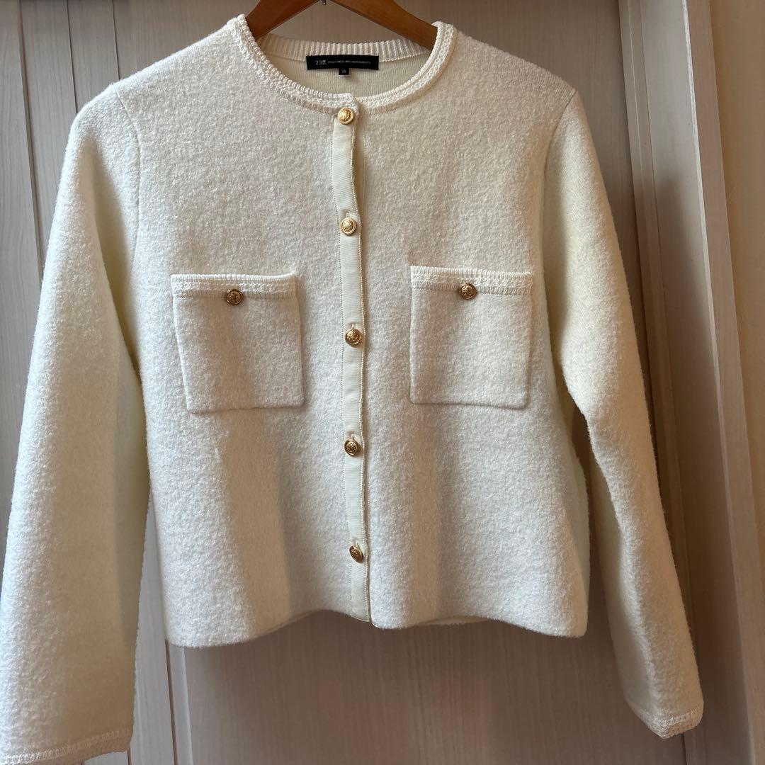 23区 ノーカラージャケット ホワイト　9号　38