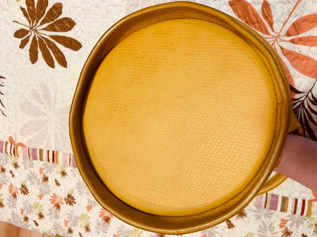 エピュレ バケットバッグ　黄色