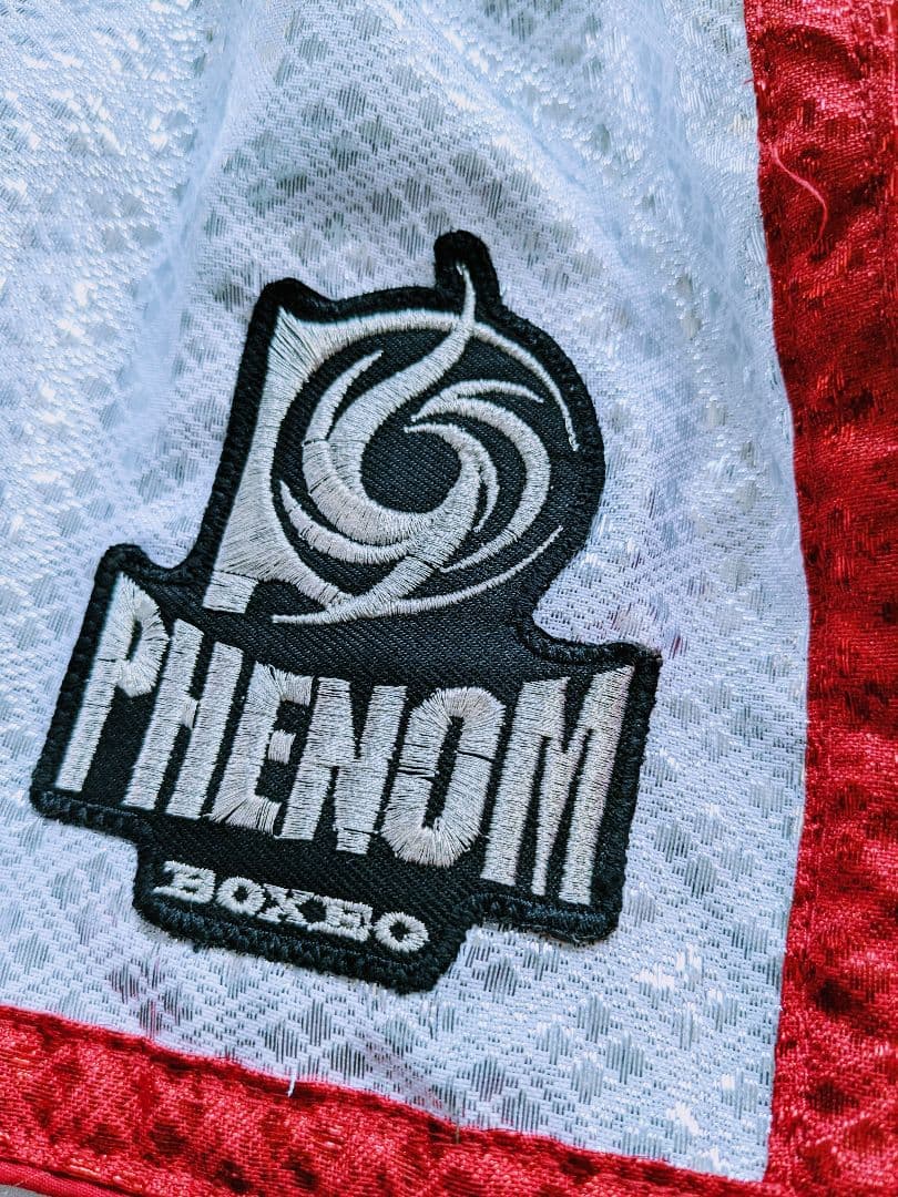 未使用PHENOMキッズサイズ ラメ生地ロングキックパンツ、ボクシングトランクス