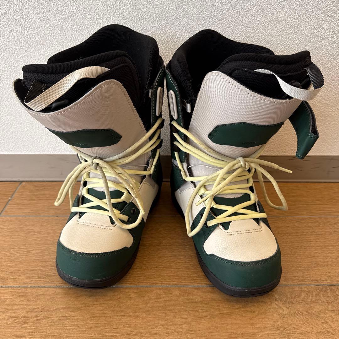 スノーボードブーツ 緑/白 合成皮革