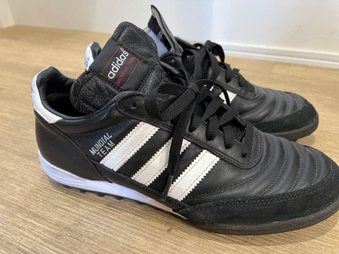 adidas ムンディアルチーム　ブラック　26.5cm