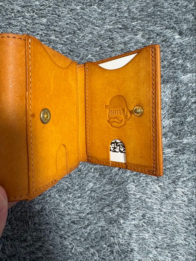 BEERBELLY 二つ折り財布 ブラウン