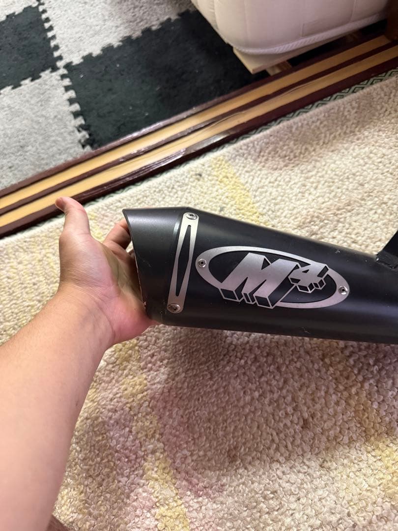 M4 ブラック スリムマフラー