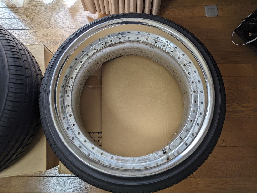 SSR ケーニッヒ ヴィエナ 18インチ 9J リム2本