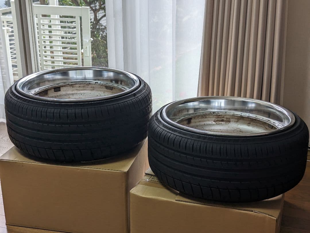 SSR ケーニッヒ ヴィエナ 18インチ 9J リム2本