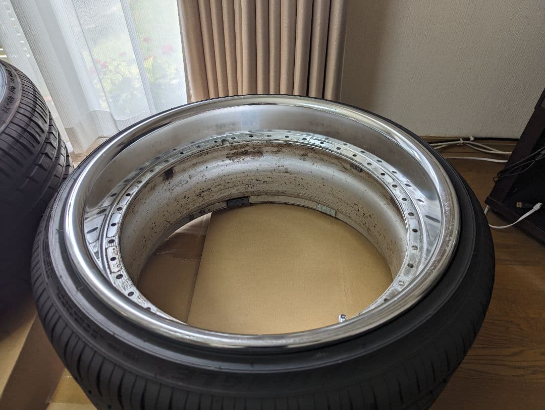 SSR ケーニッヒ ヴィエナ 18インチ 9J リム2本