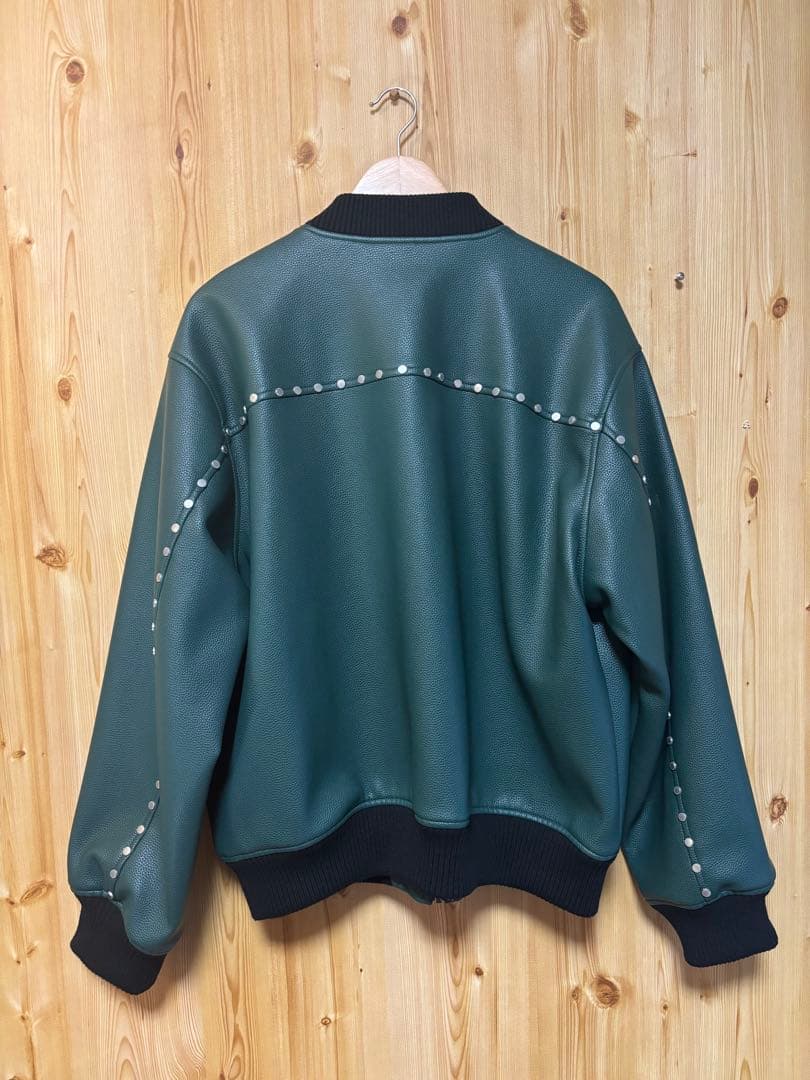 ジャケット・アウター AFB STUDDED BOMBER JACKET