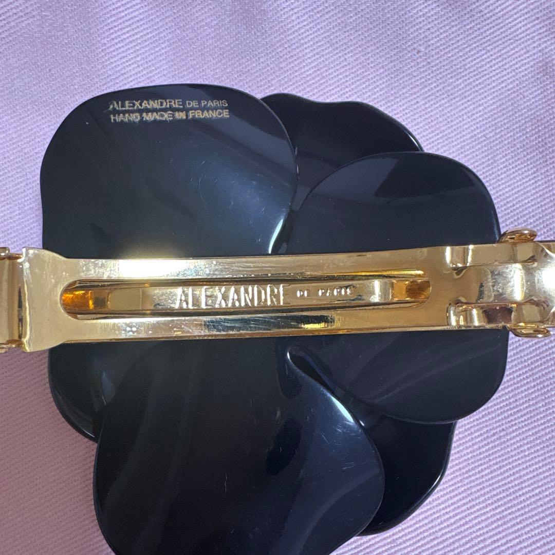 アレクサンドル ドゥ パリ カメリアバレッタ ベージュ×ブラック