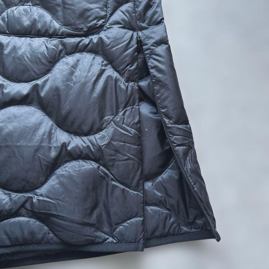 ユニクロ × Theory（セオリー）ウルトラライトダウンロングベスト