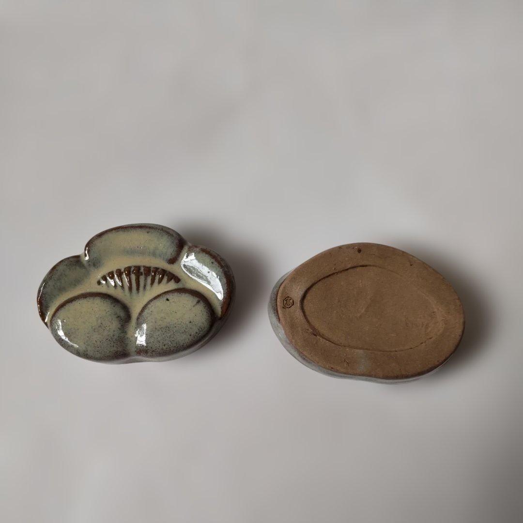 高取梅香合 高取焼 亀井味楽 作 共箱 香合 茶道具 茶器 新品 未使用 保管品