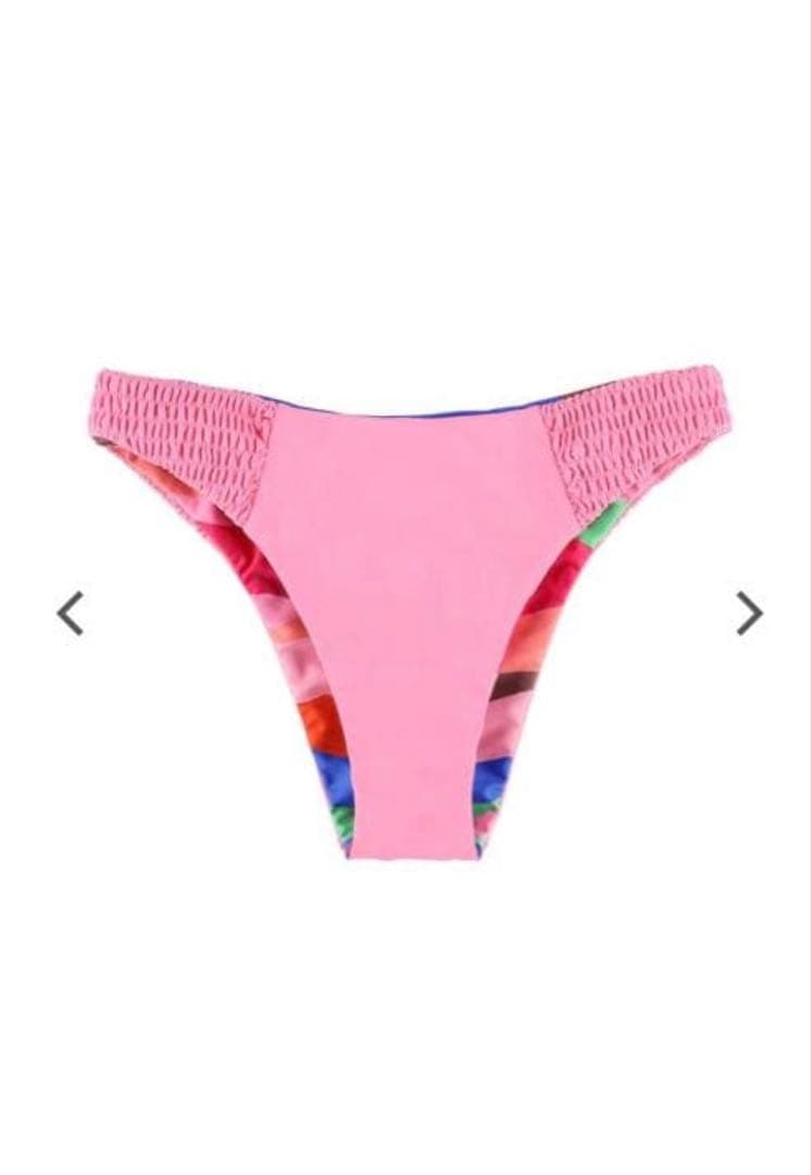 アリシアスタンビキニ上下セット