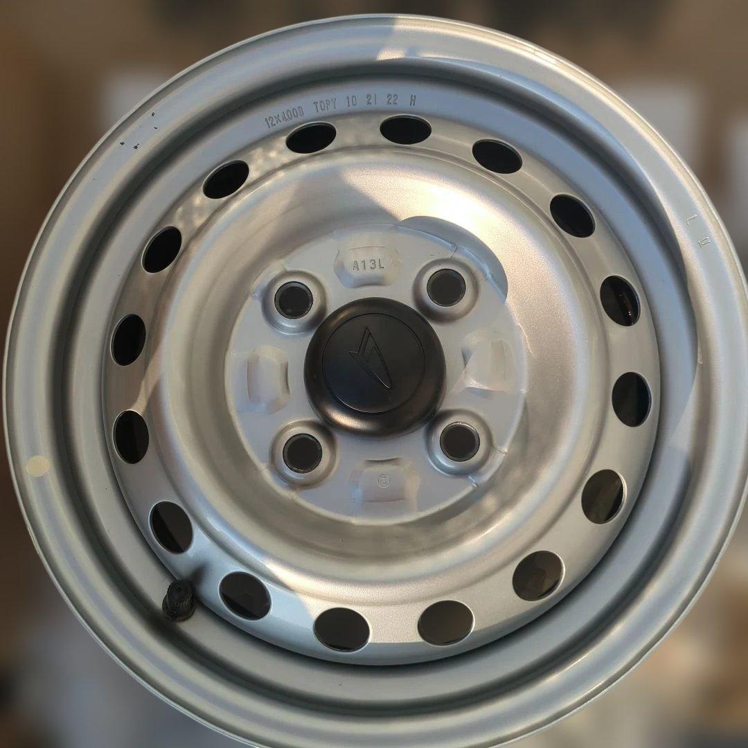 yatuka◆ダイハツ◆ハイゼット◆シルバー12インチ ◆未使用