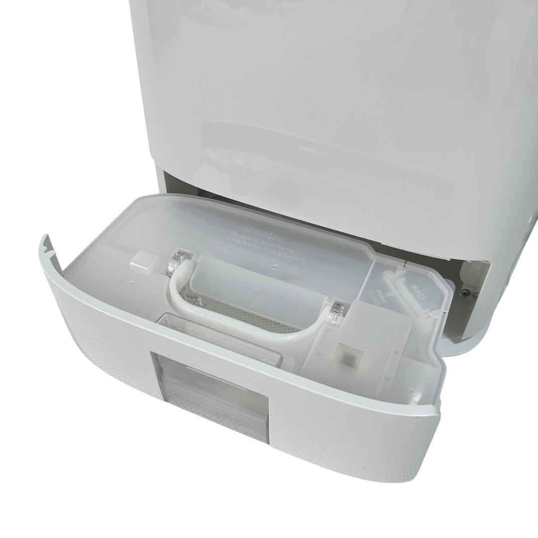 7101_1 Panasonic ナノイー 衣類乾燥除湿機 F-YZRX60