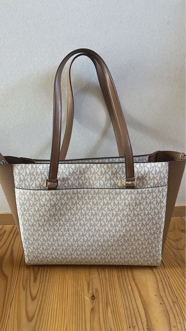 【正規品】MICHAEL KORS トートバッグ ポーチ&ショルダーバッグ付き