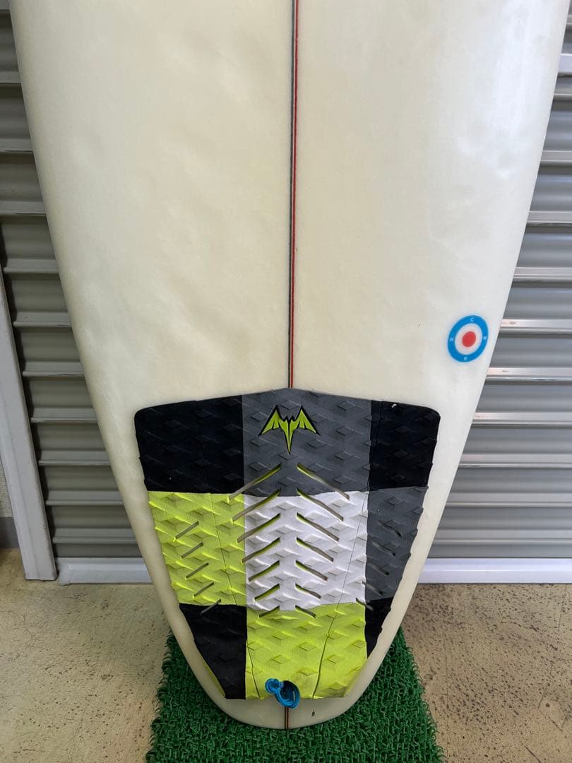 ショートボード 5'11\" フィン・リーシュ・ケース付き