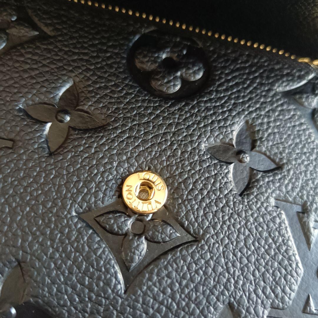 ポルトフォイユ・ヴィクトリーヌ M64060(黒 三つ折り財布)