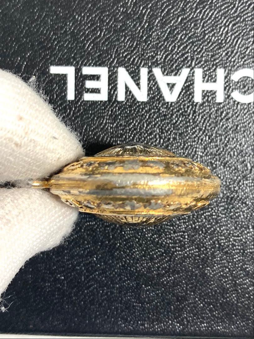 CHANEL シャネル　キーホルダー　キーリング　バッグチャーム　ゴールド　箱付