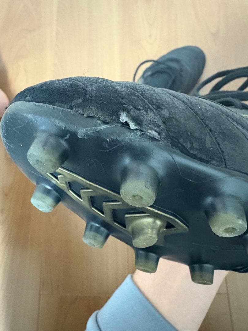 モレリアネオ4ベータジャパン27.0センチ