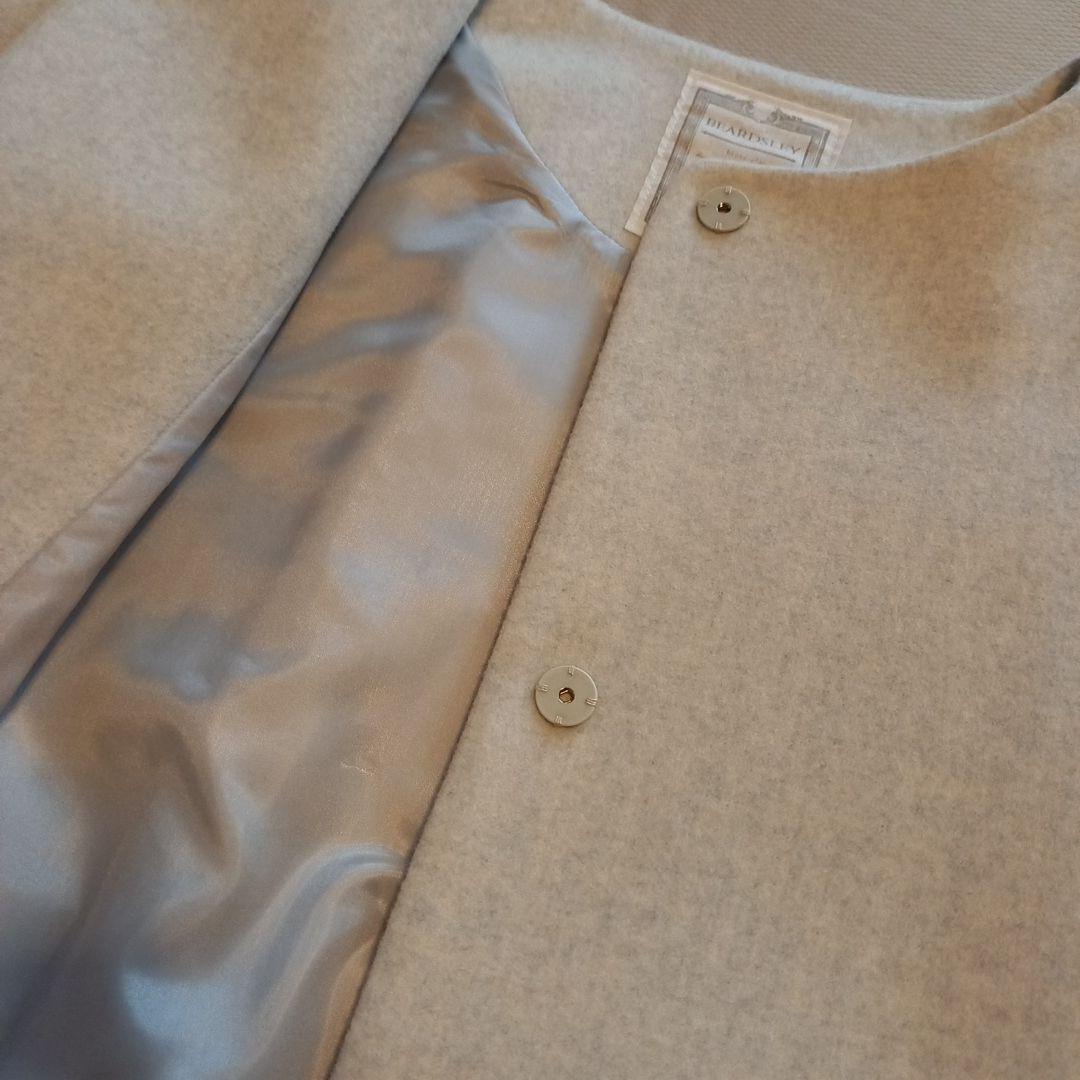 ビアズリー　極美品　うしろぷっくりウールショートコート　ライトグレー