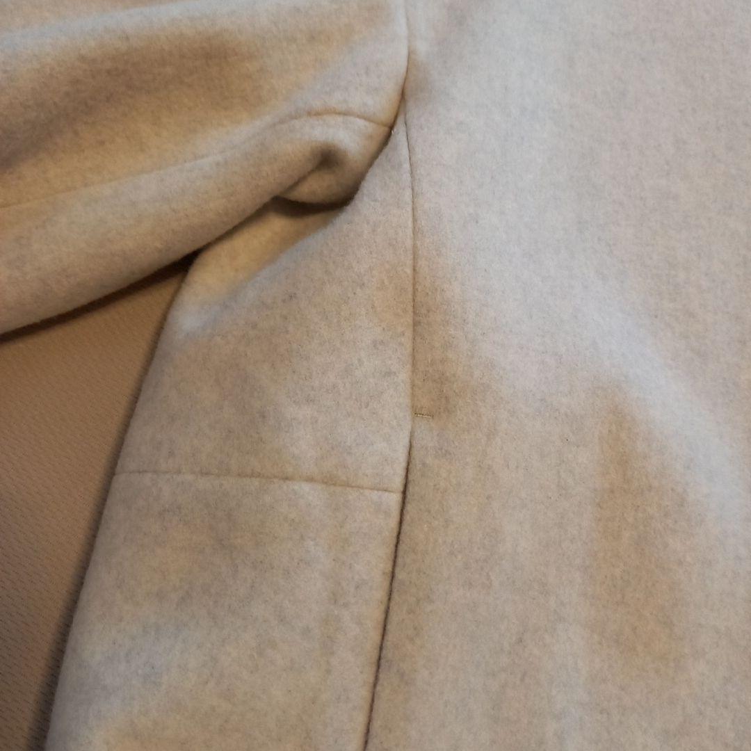 ビアズリー　極美品　うしろぷっくりウールショートコート　ライトグレー