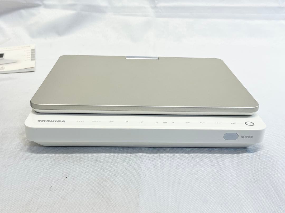 TOSHIBA REGZAポータブルブルーレイプレーヤーSD-BP900S
