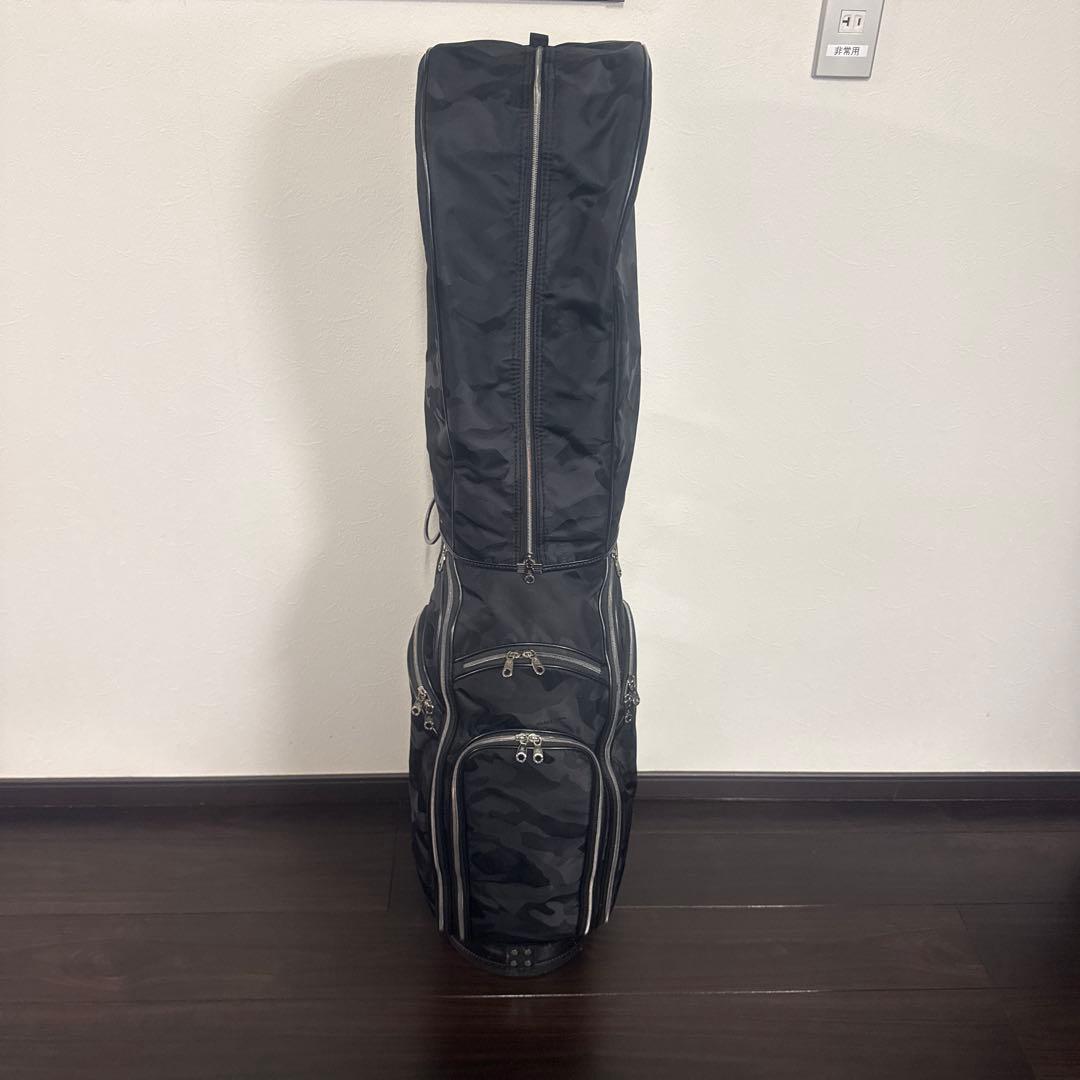 マークアンドロナ