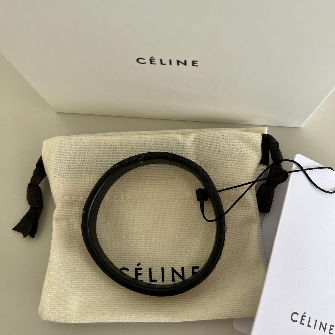 CELINE セリーヌ　本革スタッズブレスレット