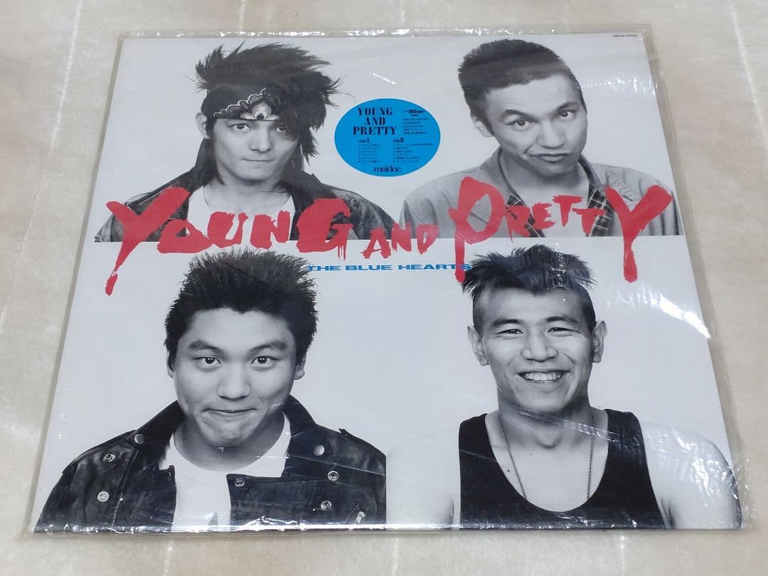 ザ　ブルーハーツ 　YOUNG AND PRETTY 　激レア【アナログ盤】