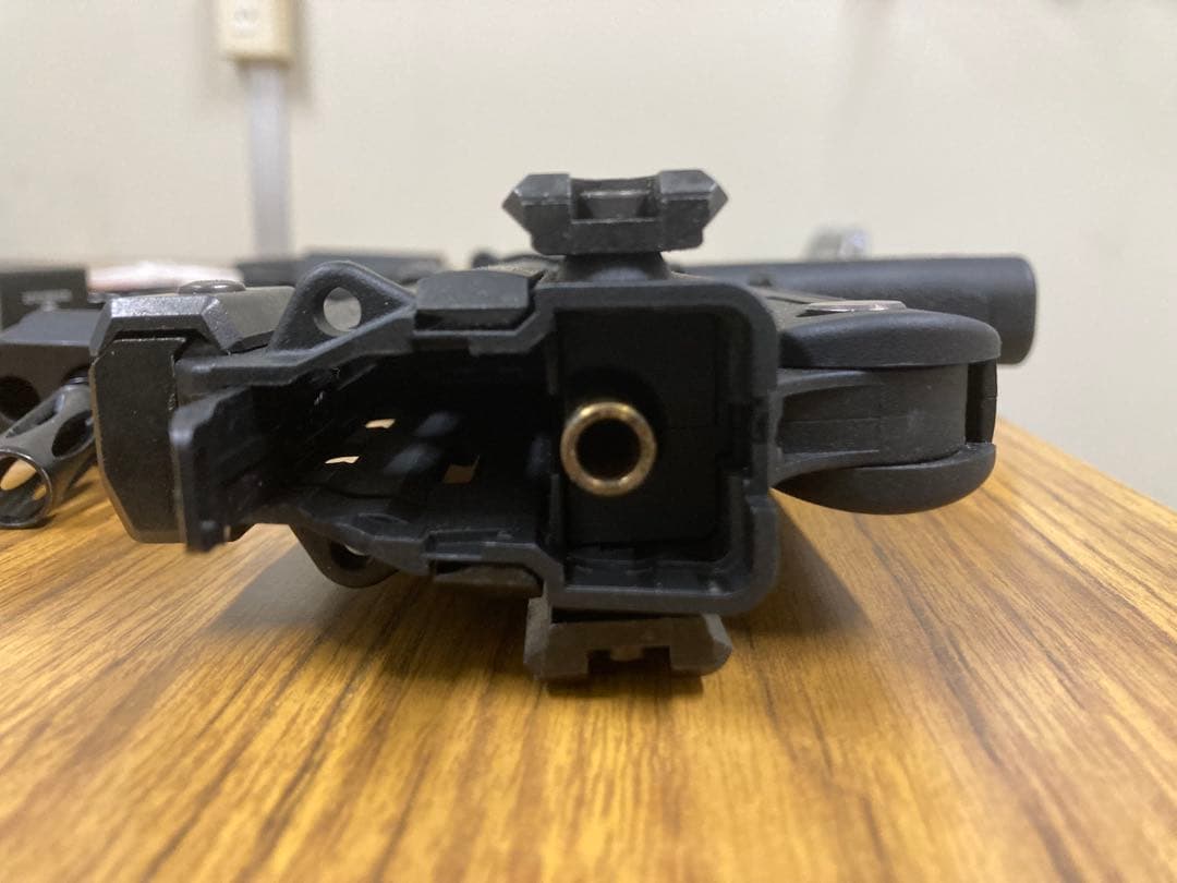 【オマケ付けます】東京マルイ 電動コンパクトマシンガン MP7A1