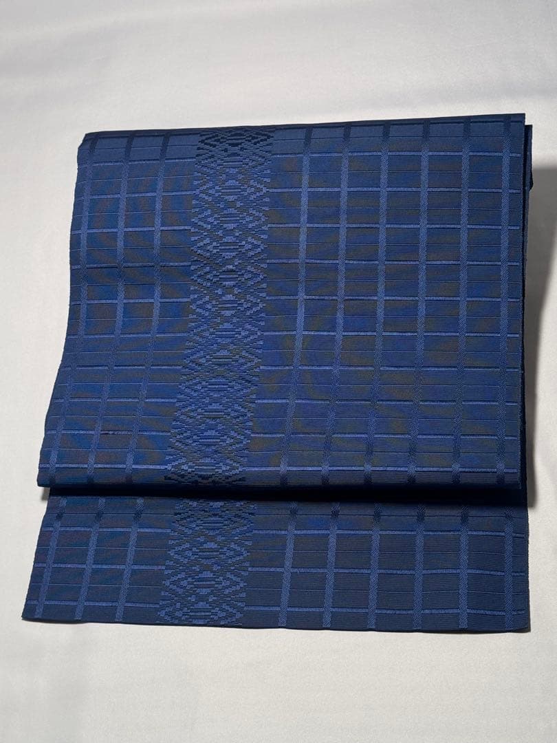 [美品] 本場筑前博多織　名古屋帯　正絹　市松　献上　博多帯　紺　青　小紋　紬