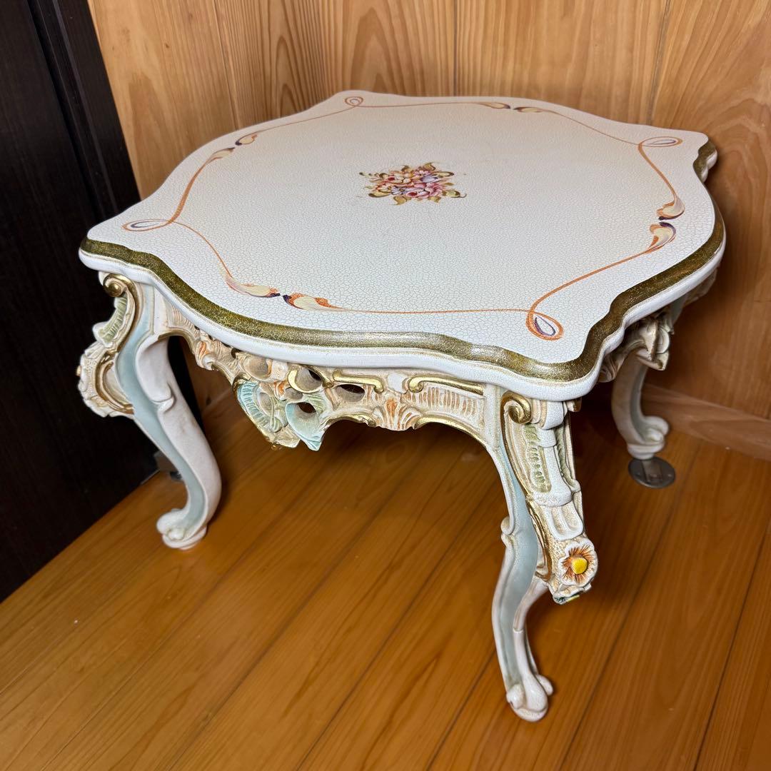 ロココ調　アンティーク　ローテーブル