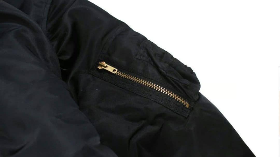 Deadstock Winfield MA-1Black　DAMAGEDONE