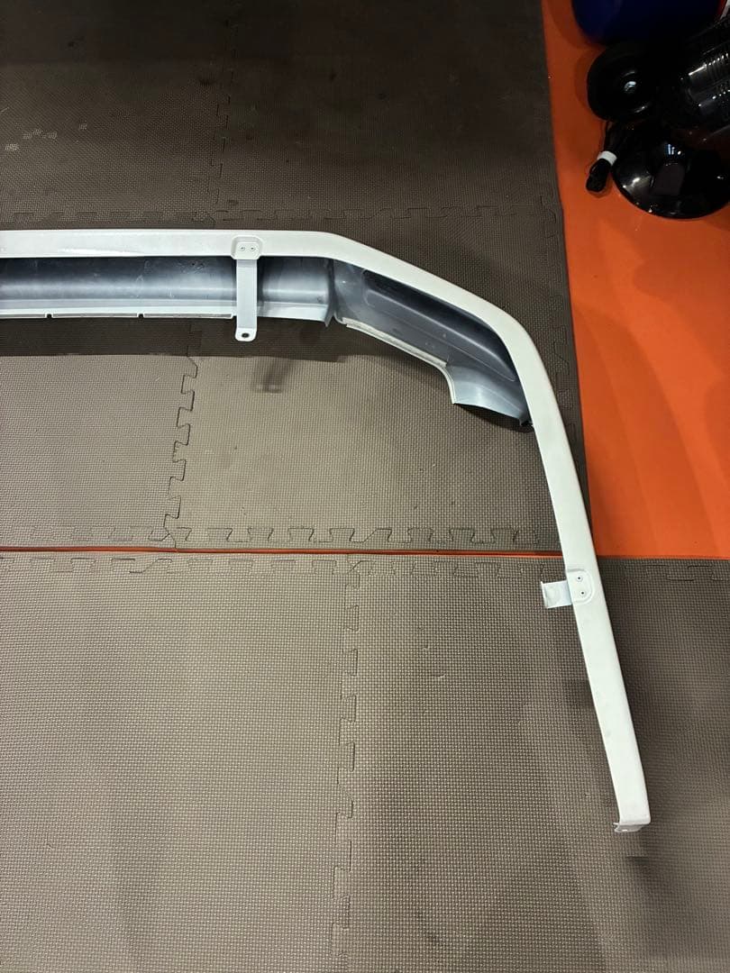 ハイエース　モデリスタフロントスポイラー　ワイド用　新車外し　引き取り限定