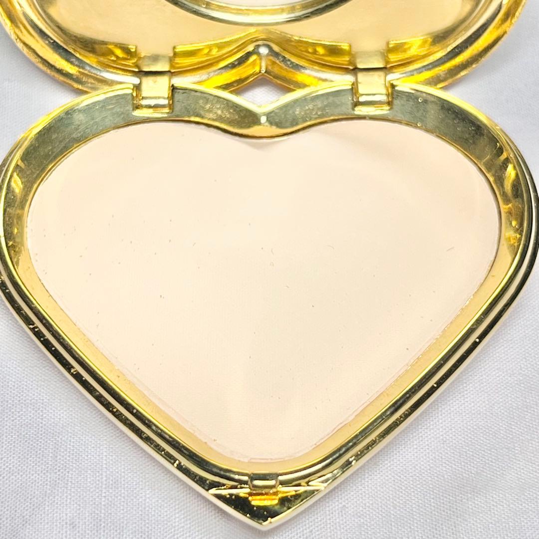 イヴ・サンローラン シルキー フィニッシュ プレストパウダー No.3