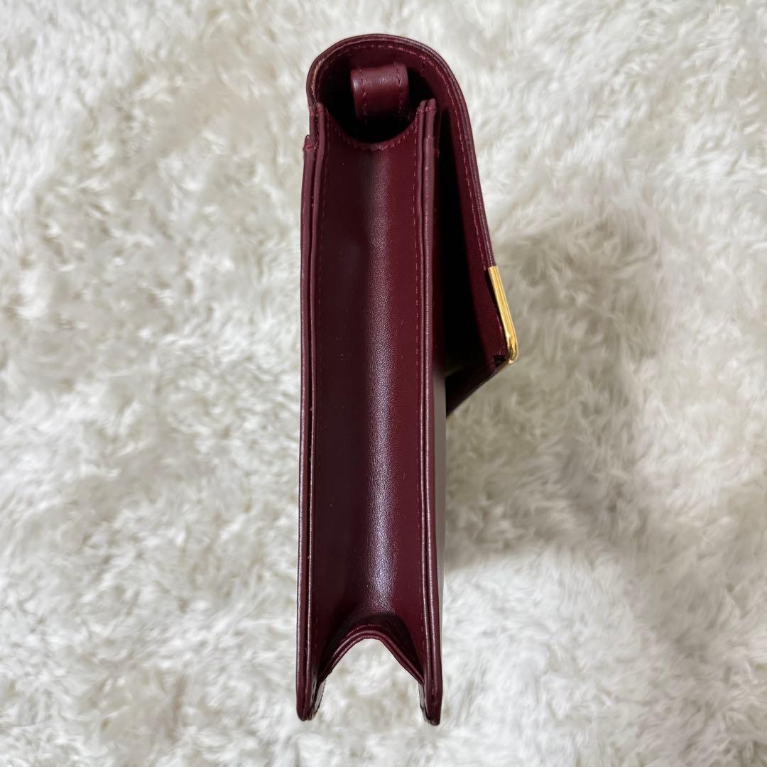 カルティエ　Cariter　マストライン　クラッチバッグ　ボルドー　ロゴ金具