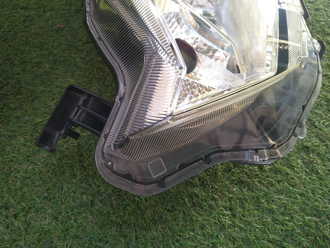 ミライース　la350　ヘッドライト左右　ピクシスエポック