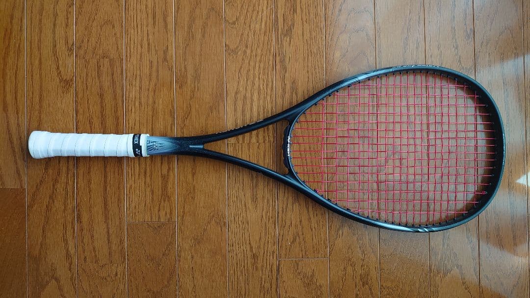 ボルトレイジ 8S テニスラケット中古品