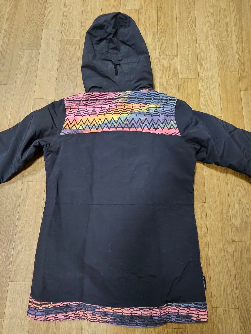 美品 キッズ スノーボードウェア スノボウェア スキーウェア 上下セット L