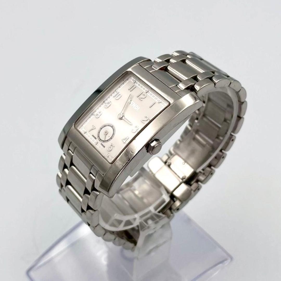 457 フェンディ 7000G 腕時計 スクエア ホワイト文字盤 スモセコ