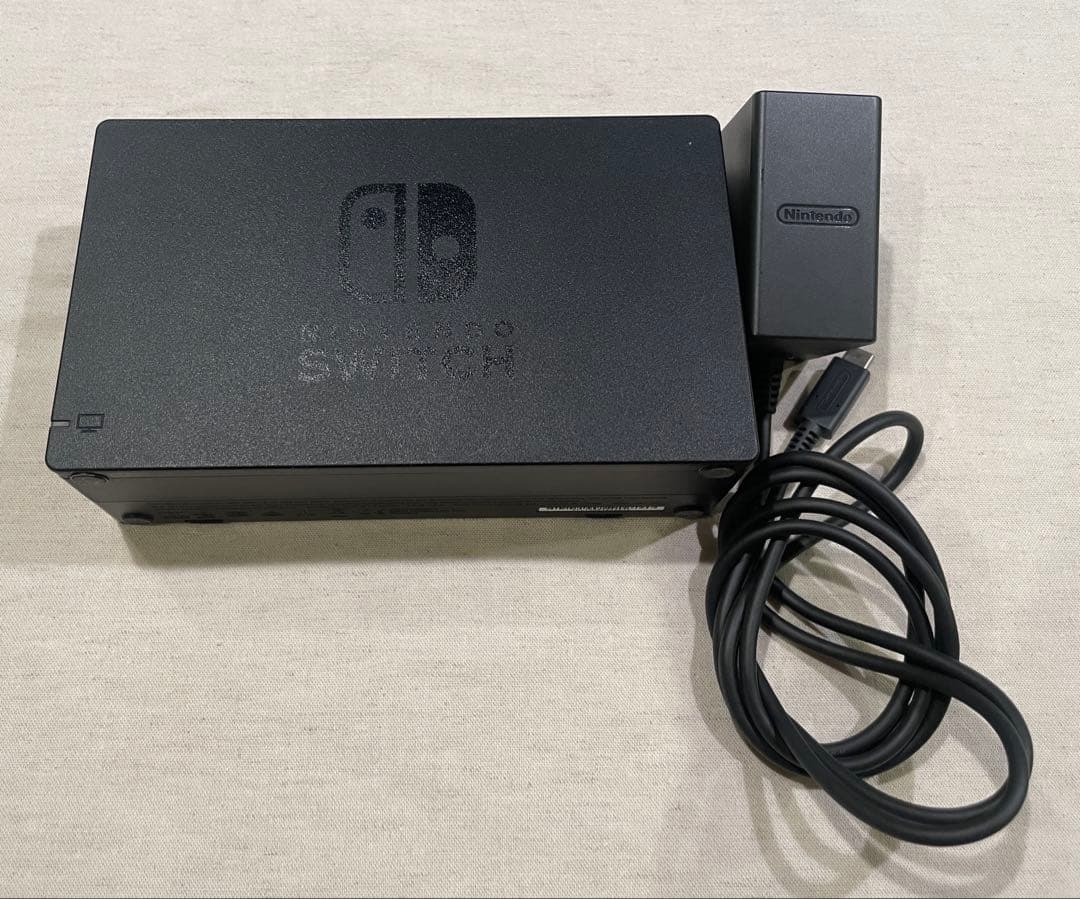 Nintendo Switch 箱無し　人気ソフト4枚付き