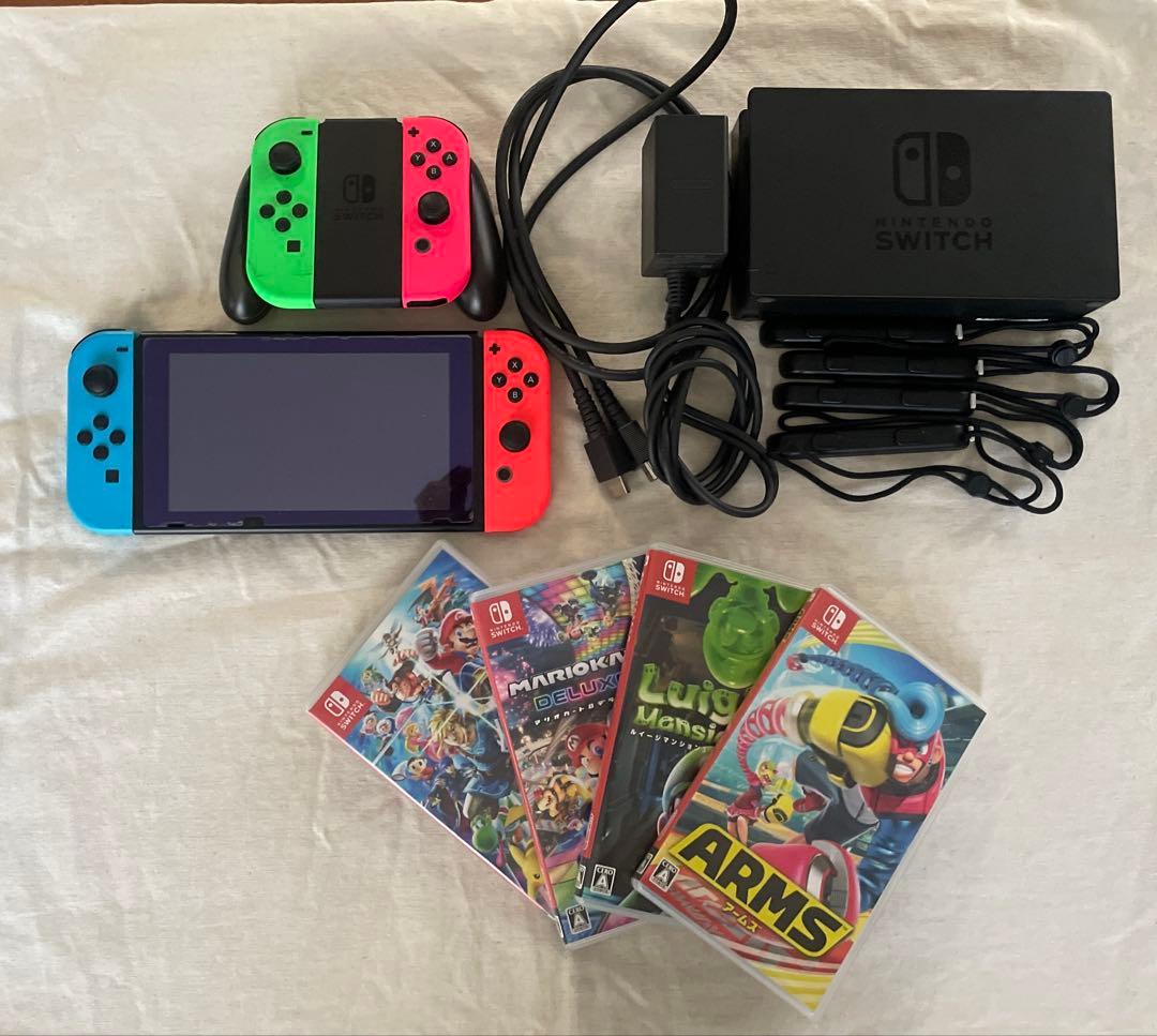 Nintendo Switch 箱無し　人気ソフト4枚付き