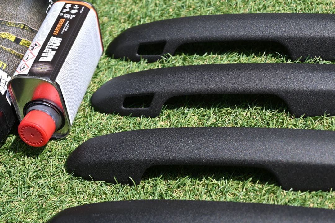 rav4 ドアハンドルカバー　ホールプロテクター　ラプターライナー　新品未使用