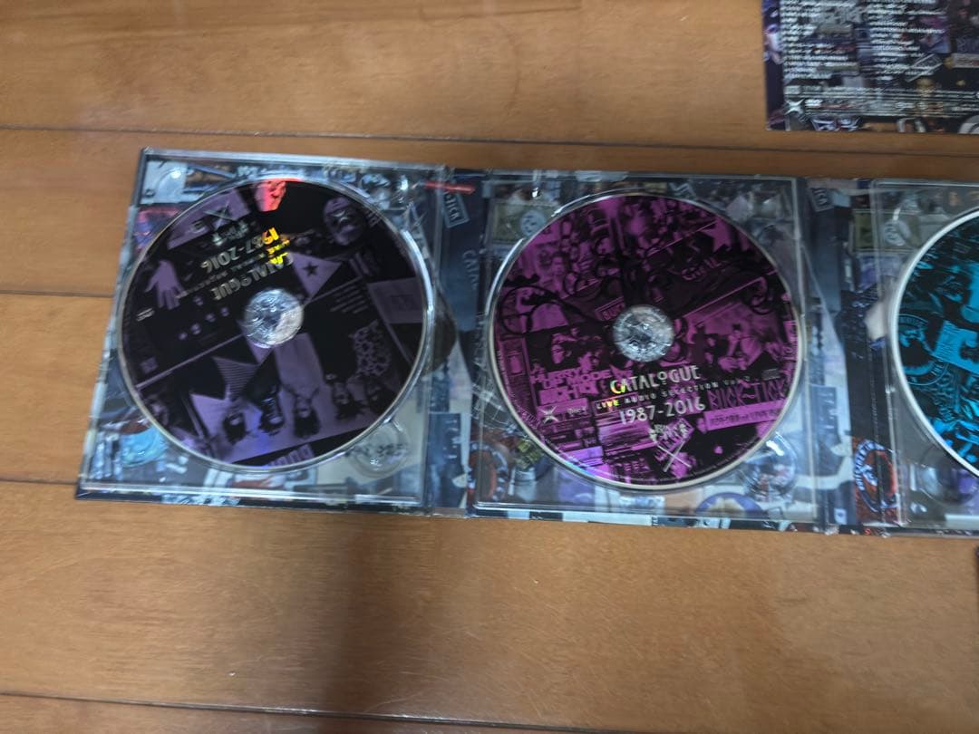 BUCK-TICK CATALOGUE 1987-2016 （初回限定版B)