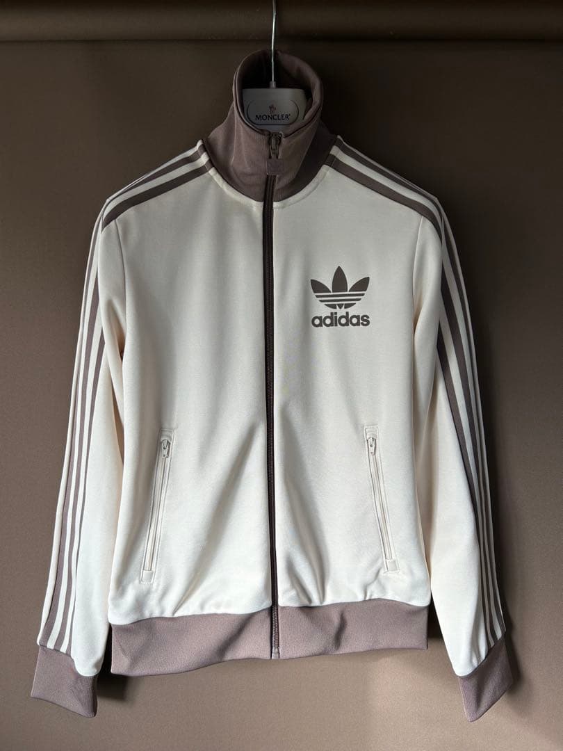 アディカラー クラシック ベッケンバウアートラックトップ