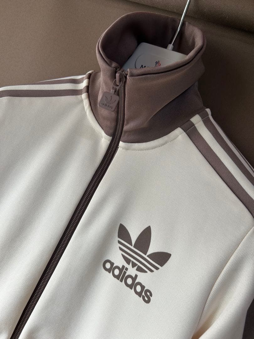 アディカラー クラシック ベッケンバウアートラックトップ