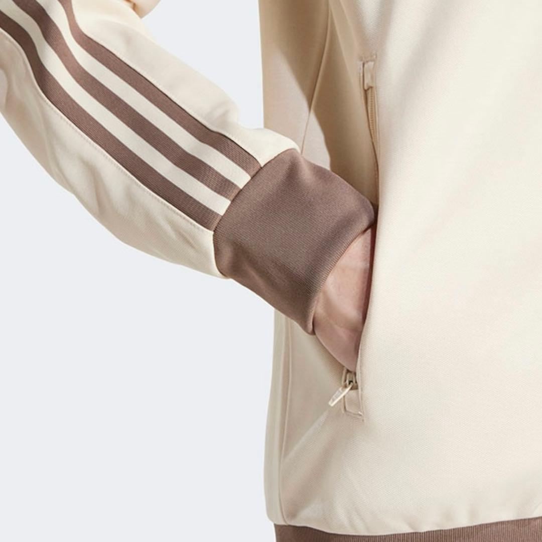 アディカラー クラシック ベッケンバウアートラックトップ