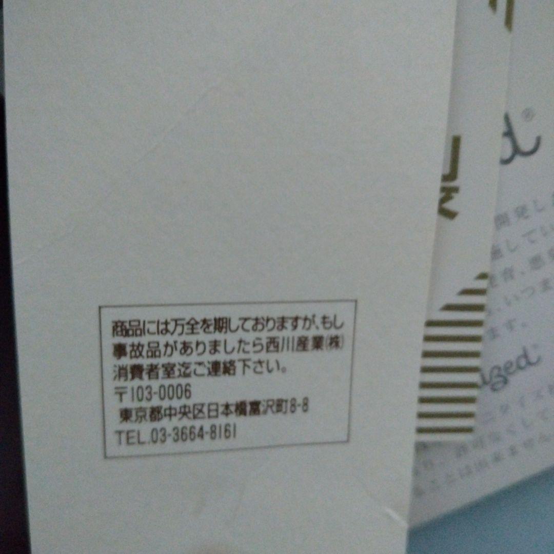 ジ*ン様 CELINE 馬車柄、羽毛掛けふとん 150×210cm未使用